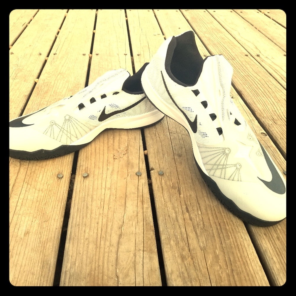 NWOT Nike Zoom active tennis shoes mens size 18